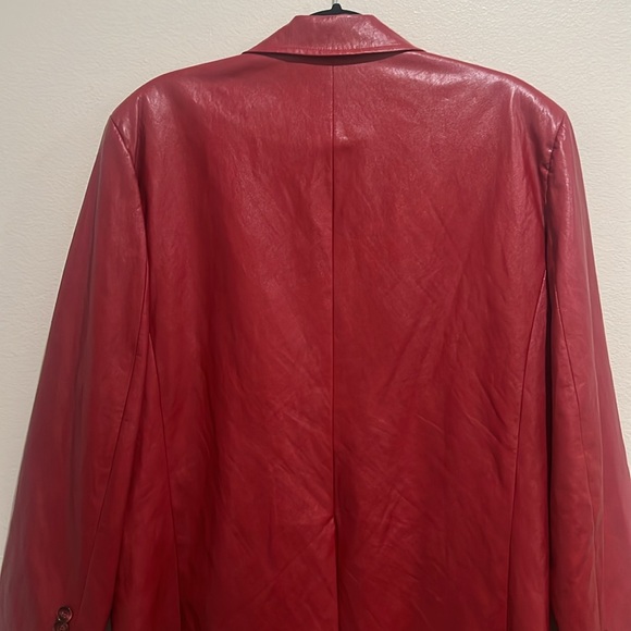 Storets Women’s Oversize Red/Burgundy
Faux Leather Blazer - Picture 7 of 7